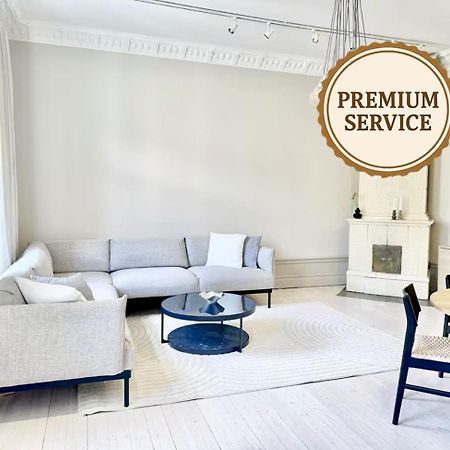 Laegenhet Med Fantastiskt Laege Apartment Стокхолм Екстериор снимка