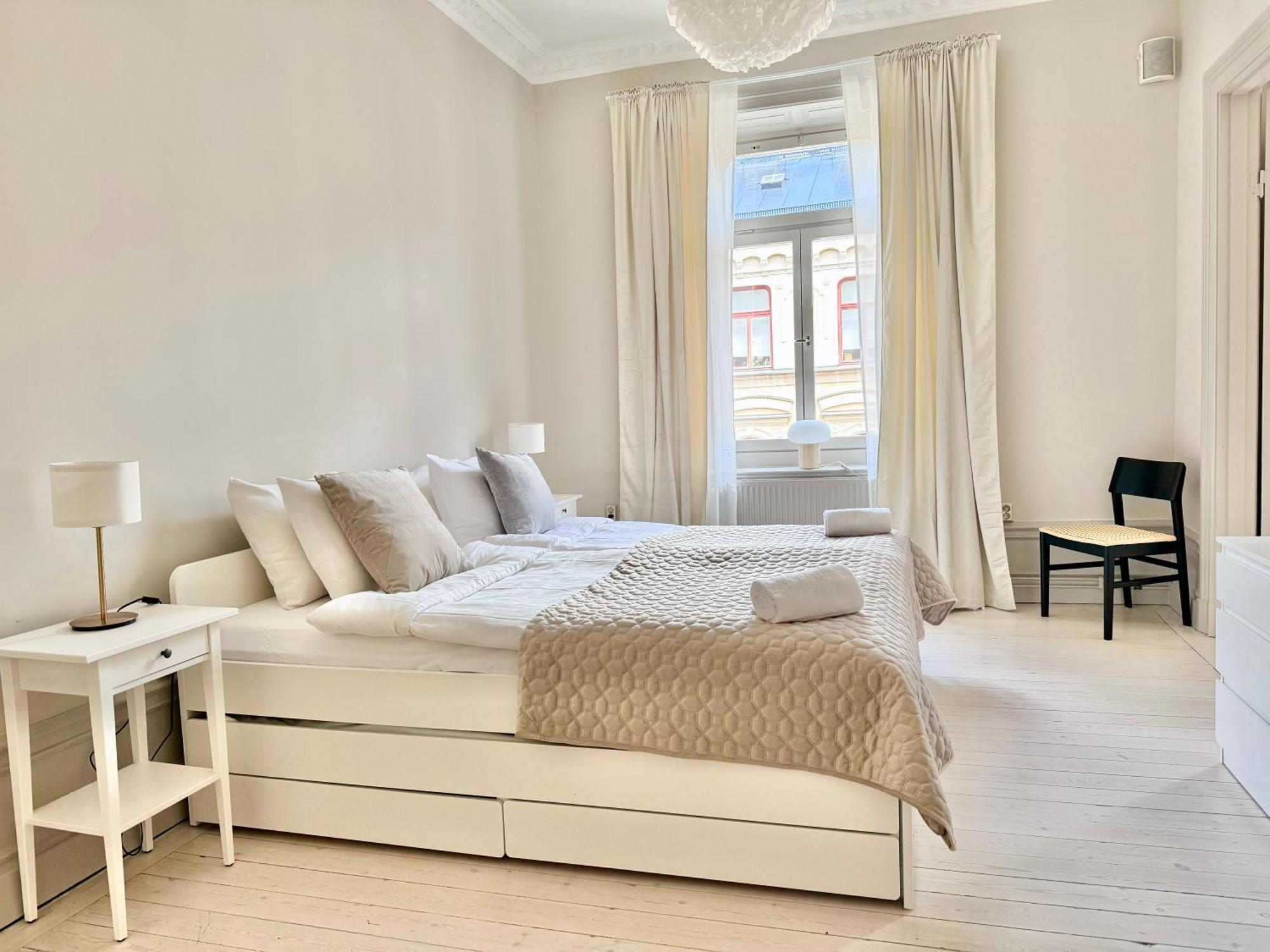 Laegenhet Med Fantastiskt Laege Apartment Стокхолм Екстериор снимка